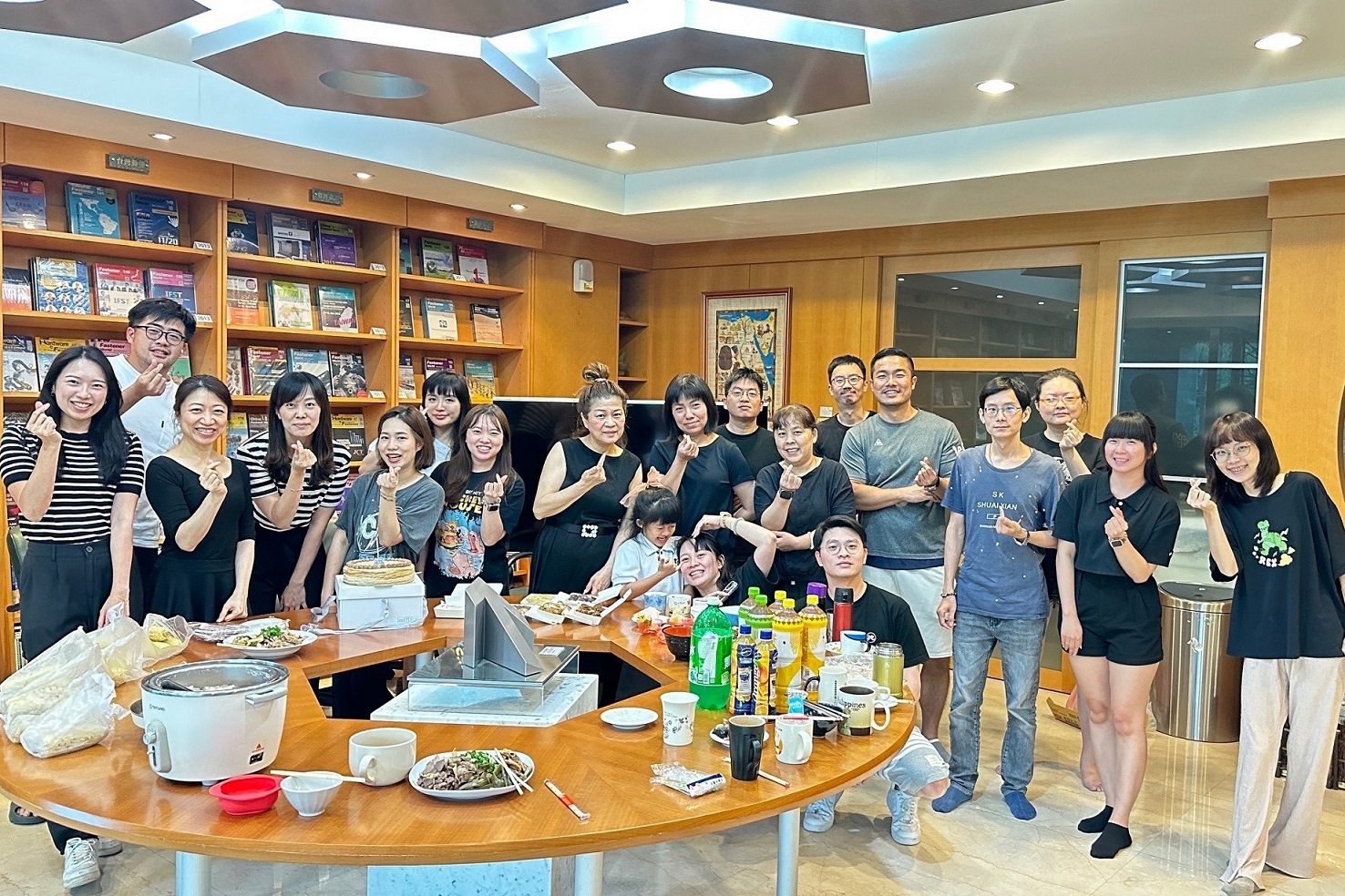 Birthday_celebration_in_Oct_8929_0.jpg Birthday_celebration_in_Oct_8929_0.jpg